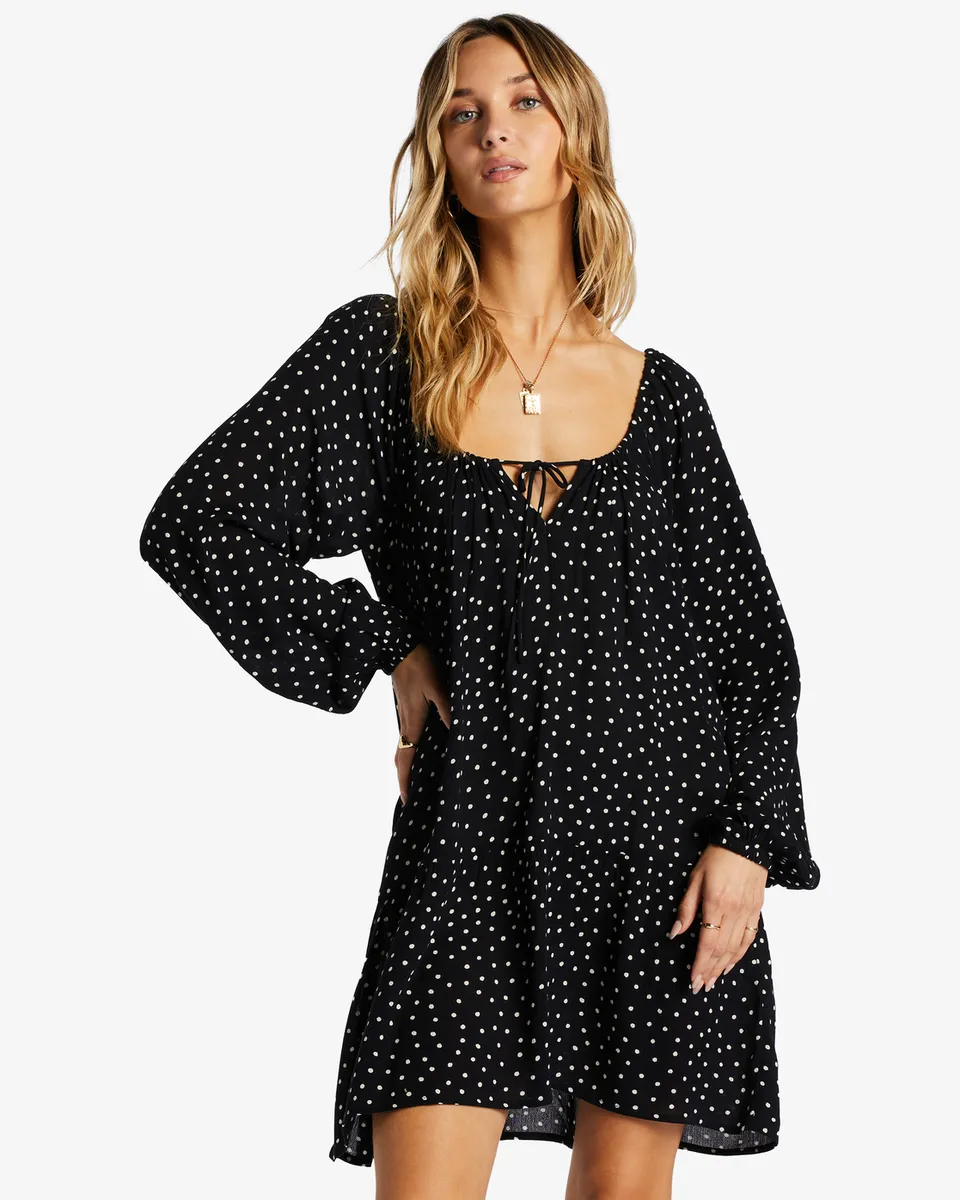 

Платье Babydoll Billabong "Lucky You", цвет Black Sands