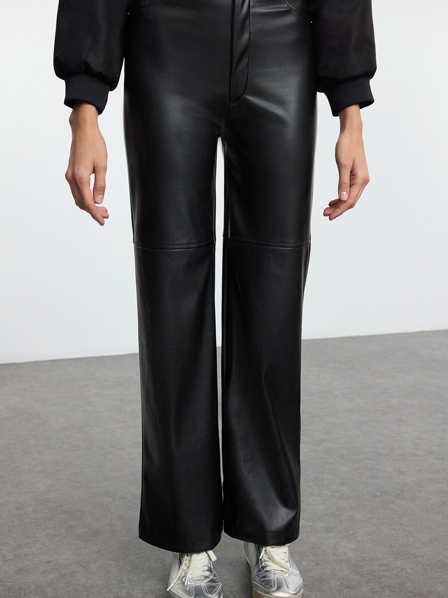 

Брюки свободного кроя Trendyol, Black