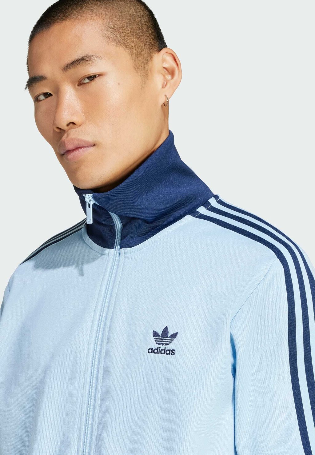

Толстовка на молнии CLASSIC adidas Originals, светло-голубой