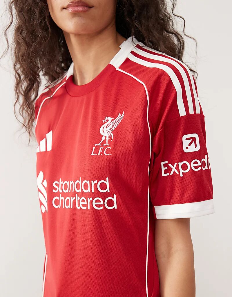 Домашняя футболка Adidas Football Liverpool 25/26 красного цвета — фото 2