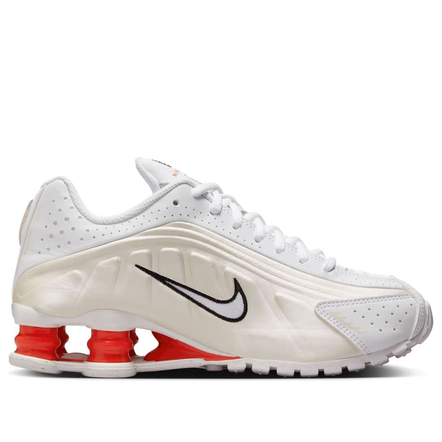 Кроссовки (GS) Nike Shox R4 'White Phantom Picante Red', белый — фото 2