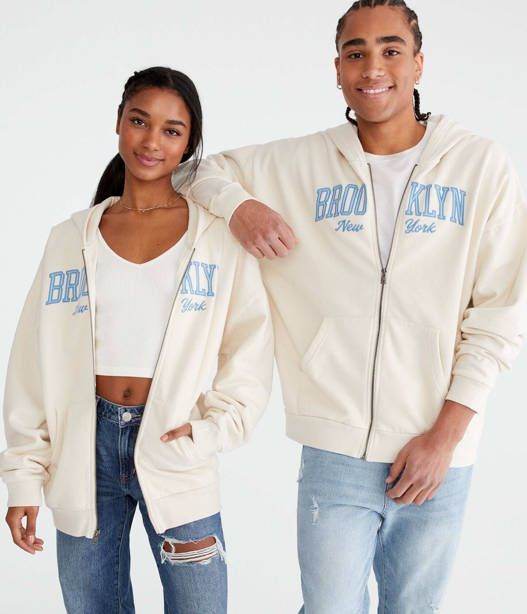 

Толстовка Aeropostale Brooklyn New York Essentials с капюшоном и застежкой-молнией, цвет ivory 274
