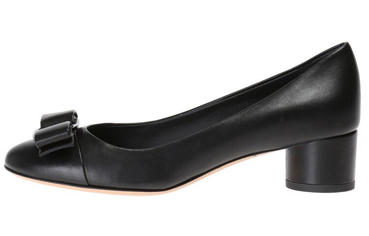 Туфли Мэри Джейн женские черные Ferragamo