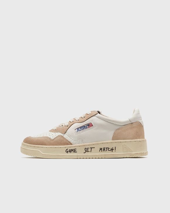 

Кроссовки Autry Action Shoes Wmns Medalist Low, цвет write/crack wht/white