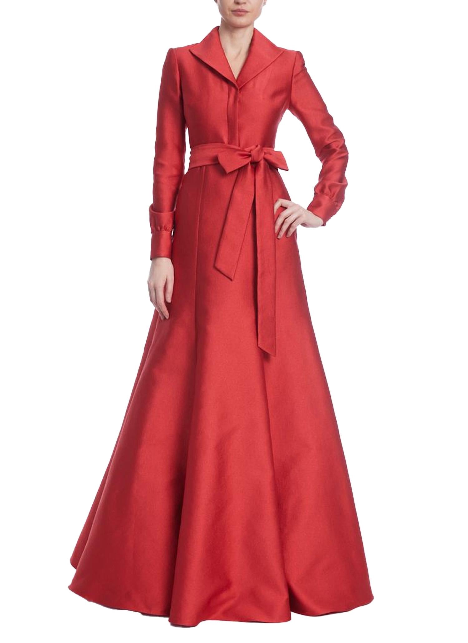 

Роскошное пальто-платье красного цвета Badgley Mischka