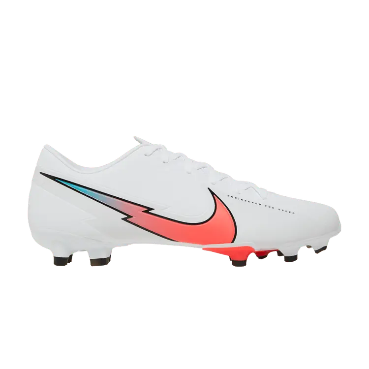 

Бутсы Nike Mercurial Vapor 13 Academy MG 'White Flash Crimson', белый