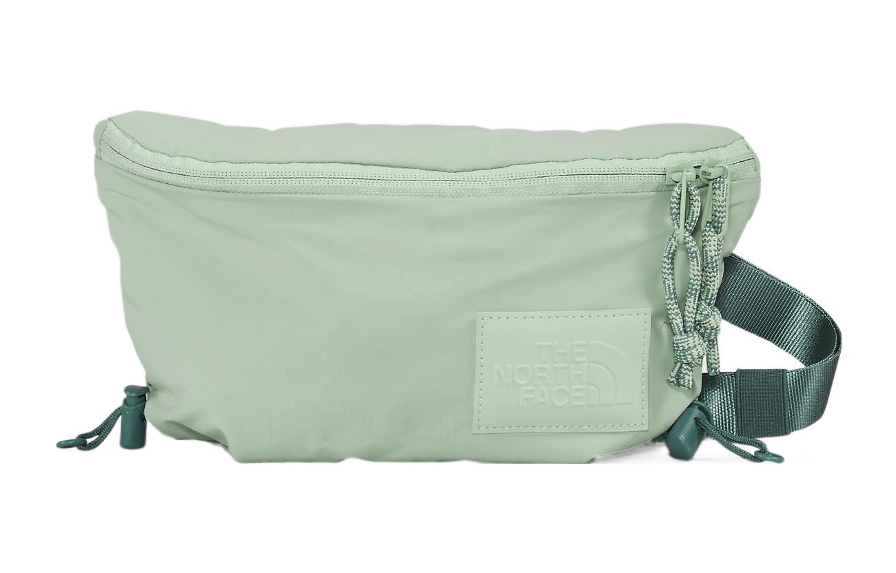 

THE NORTH FACE Одноплечевая сумка через плечо из переработанного нейлона светло-зеленая женская