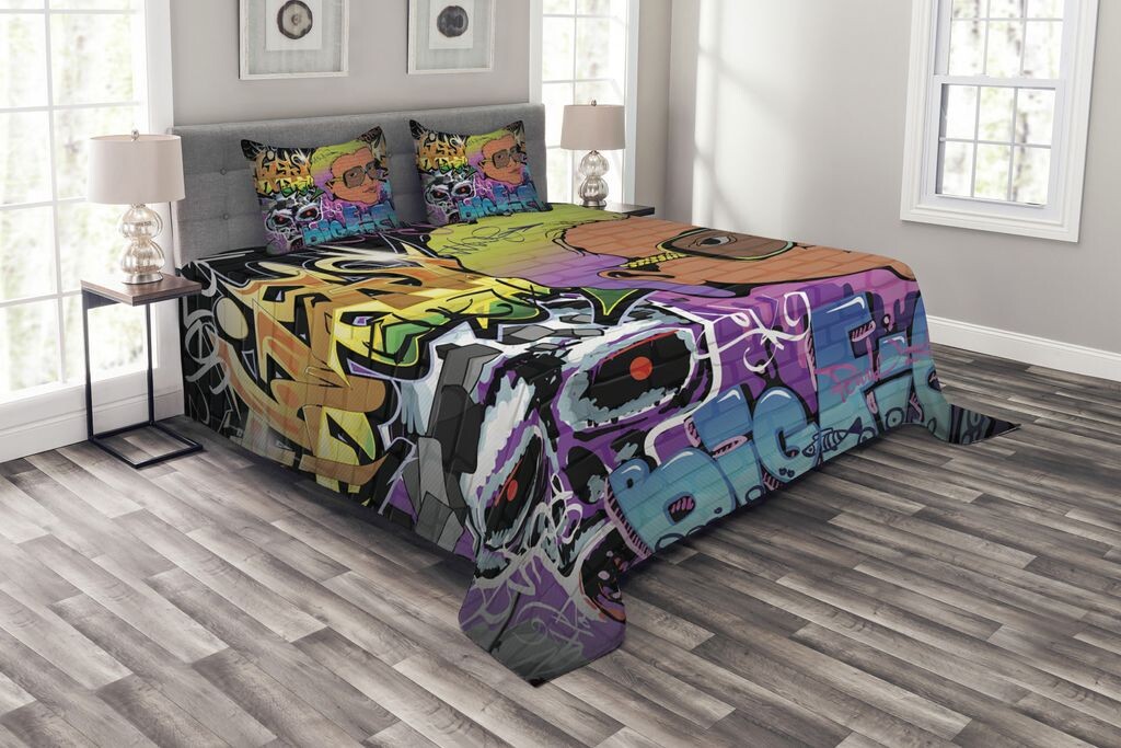 

Комплект покрывала ABAKUHAUS Urban Graffiti, дизайн в стиле хип-хоп, комплект со моющимися наволочками, для односпальных кроватей 264 x 220 см, разноцветный