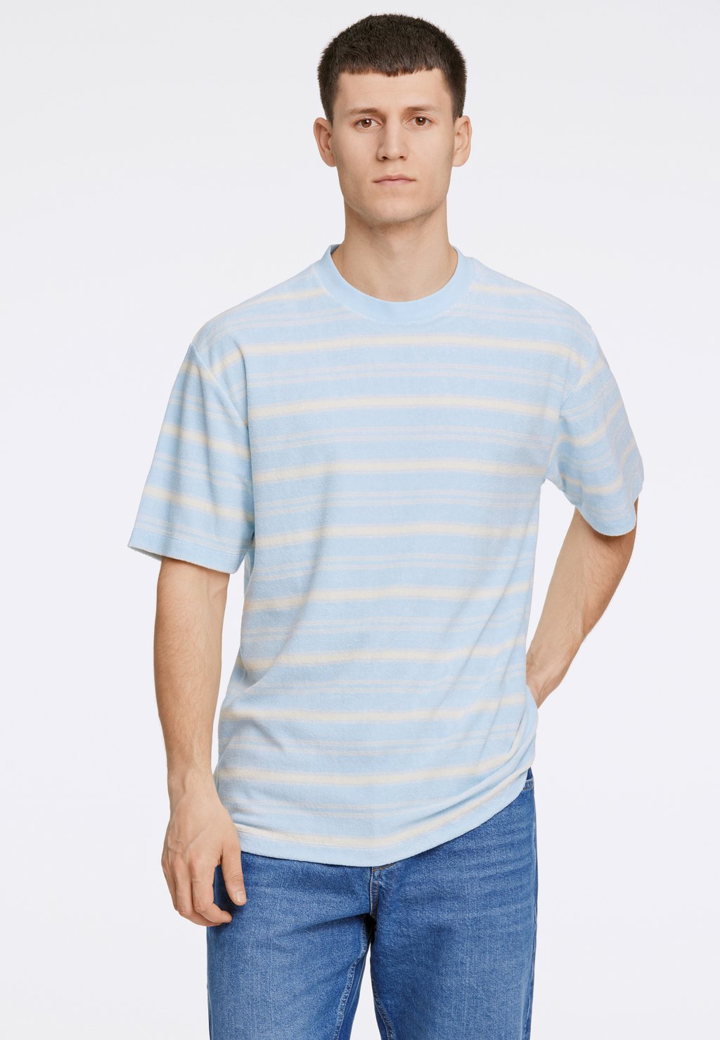 

Футболка с принтом STRIPED O-NECK TEE Lindbergh, светло-голубой