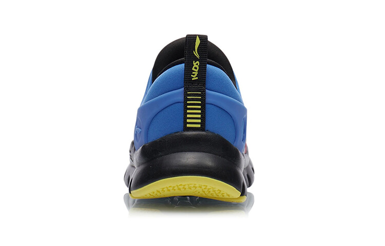 Кроссовки детские из коллекции Sports Life PS Low-top цвета кобальтово-синий/киноварь-красный Lining Young — фото 4