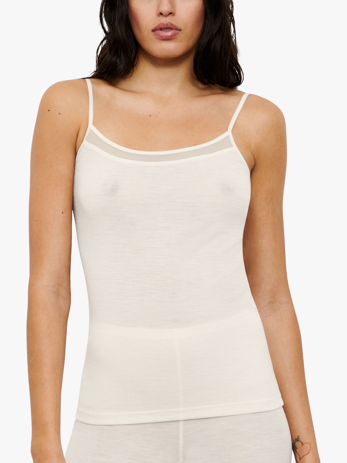 

Майка Juliana Thermal из мериносовой шерсти Femilet, слоновая кость