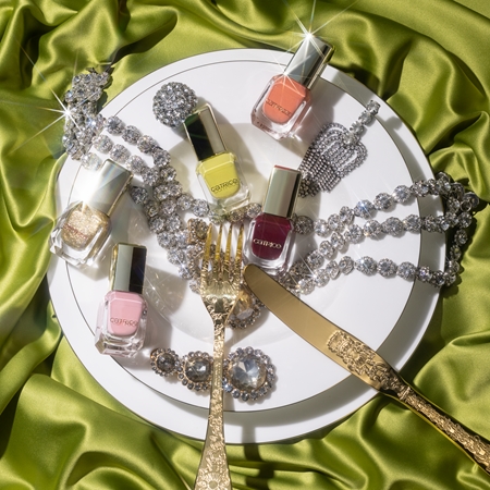 Лак для ногтей Catrice MY JEWELS. MY RULES., C01 Bold Gold 10,5 ml — фото 4