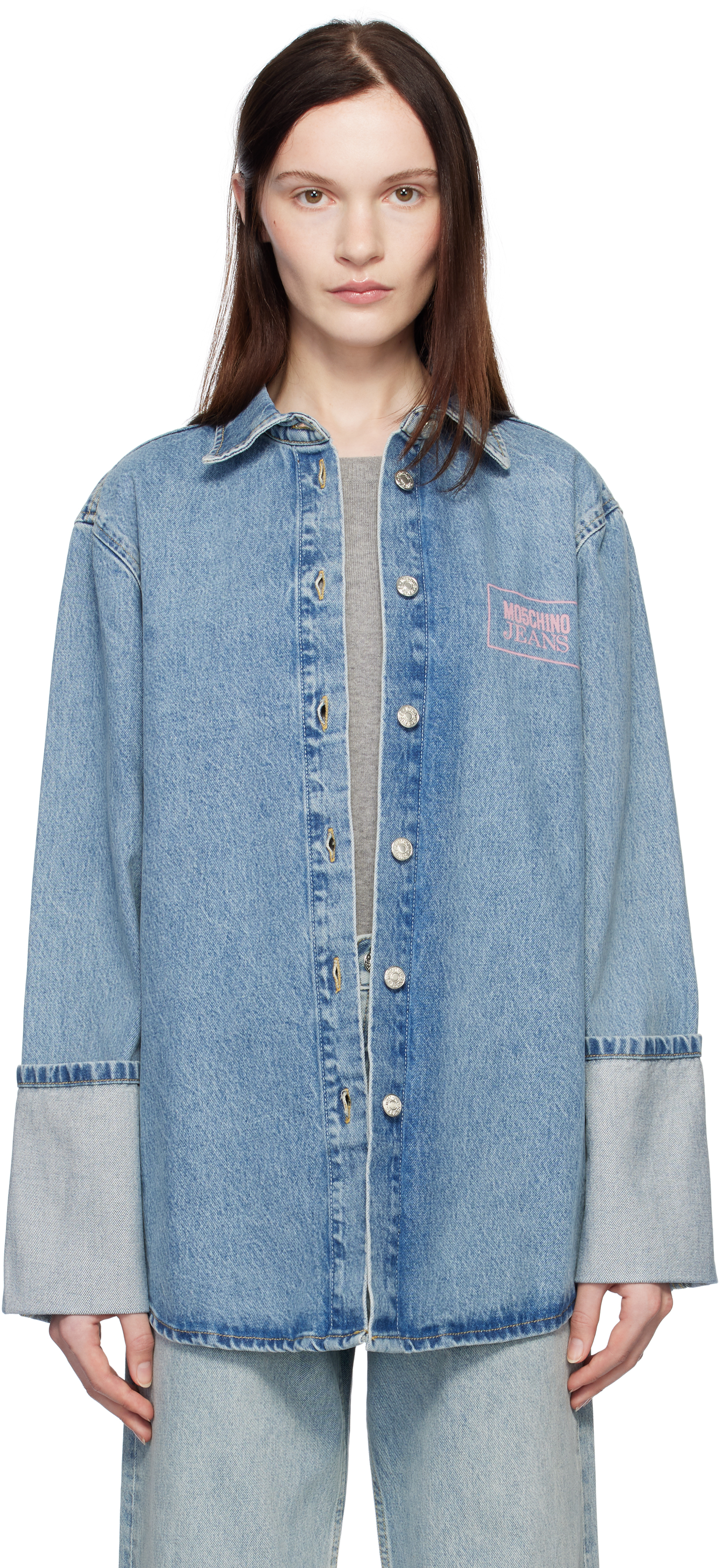 

Синяя свободная джинсовая рубашка Moschino Jeans