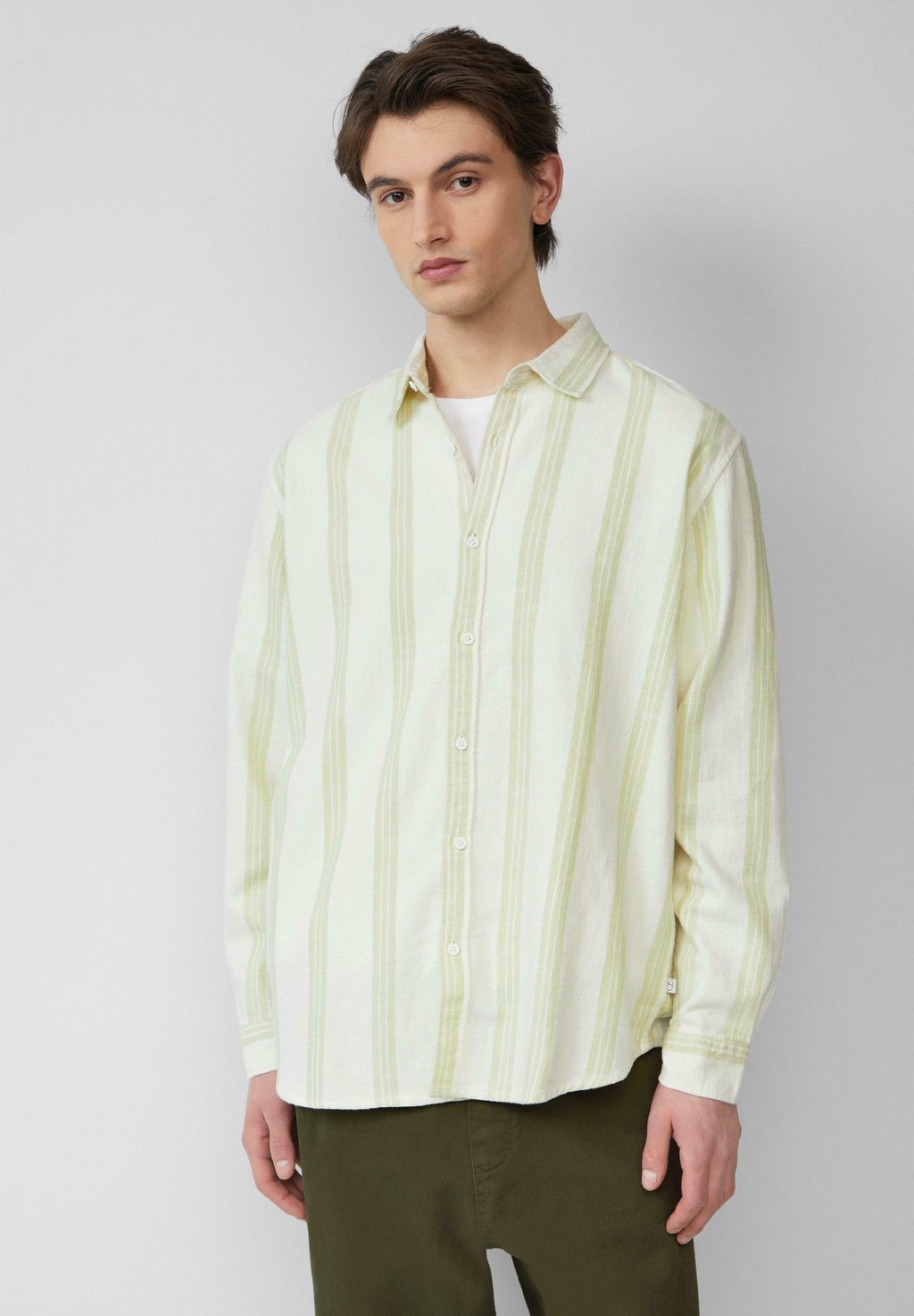 

Рубашка QS, кремовый