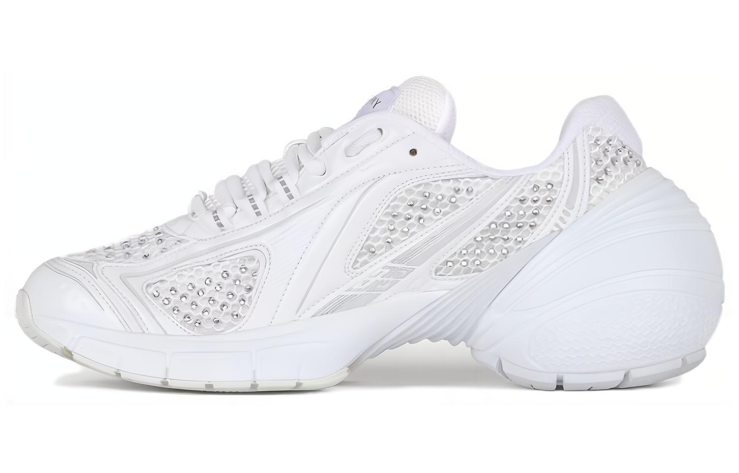 Дышащие низкие повседневные туфли Women's White Givenchy, Original Shoe Box Included