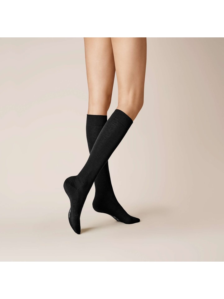 

Kunert Высокие носки Wool Care с теплоизоляцией, черного цвета
