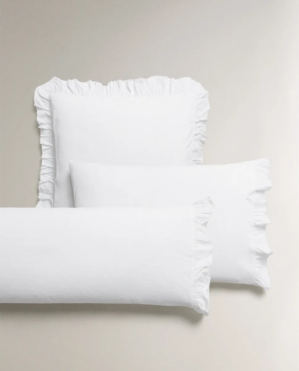 

Наволочка с рюшами Zara Home, цвет Oyster White