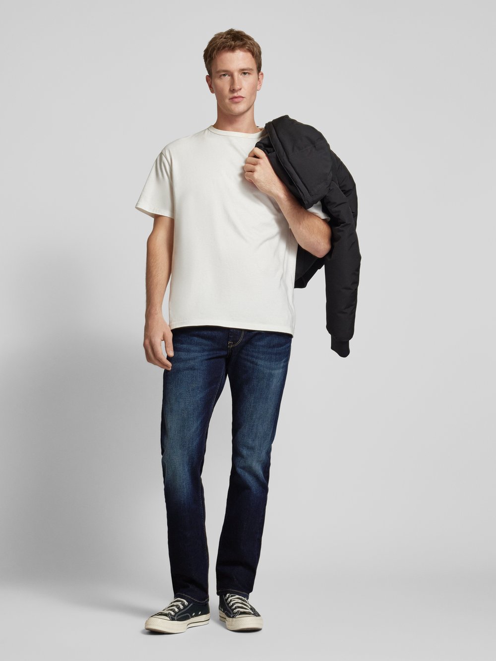 

Джинсы прямого кроя с 5 карманами, модель «CASH» Pepe Jeans