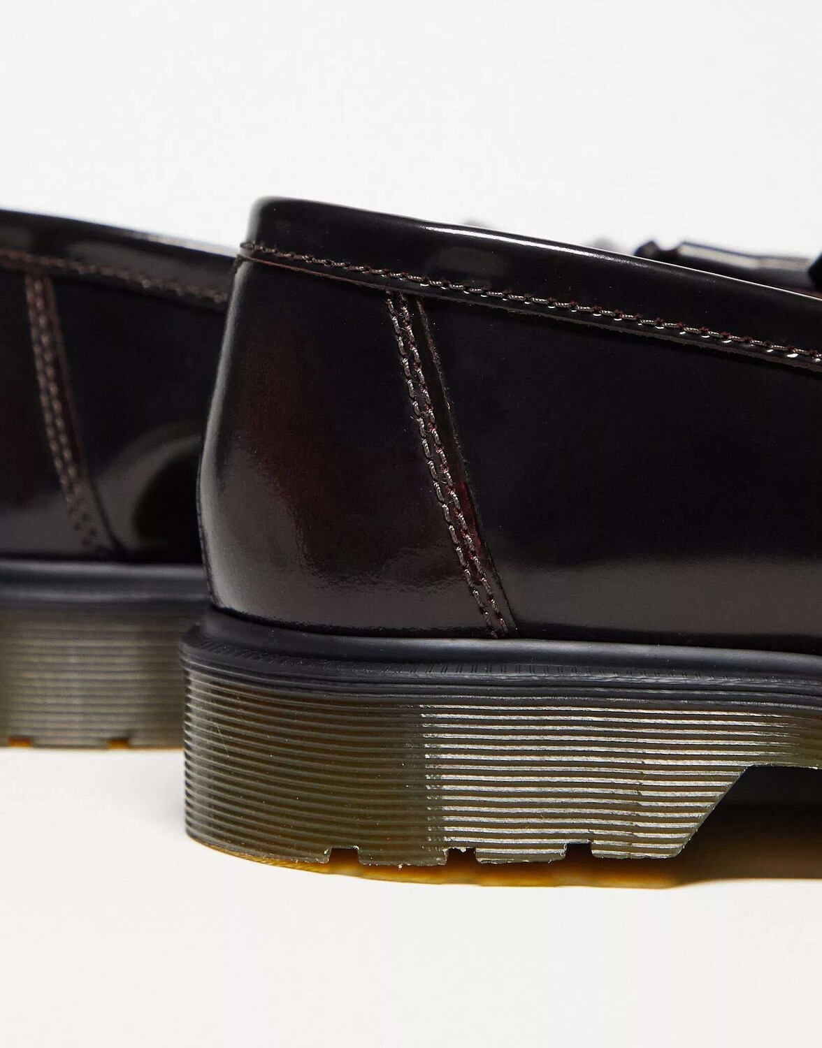 Лоферы с кисточками Dr Martens Adrian из вишнево-красной кожи Arcadia — фото 4