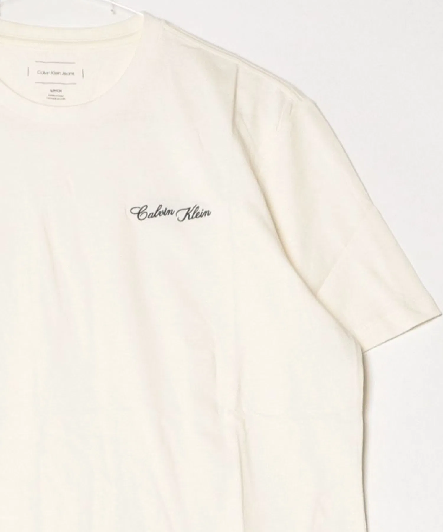 Унисекс футболка Calvin Klein с логотипом, белая