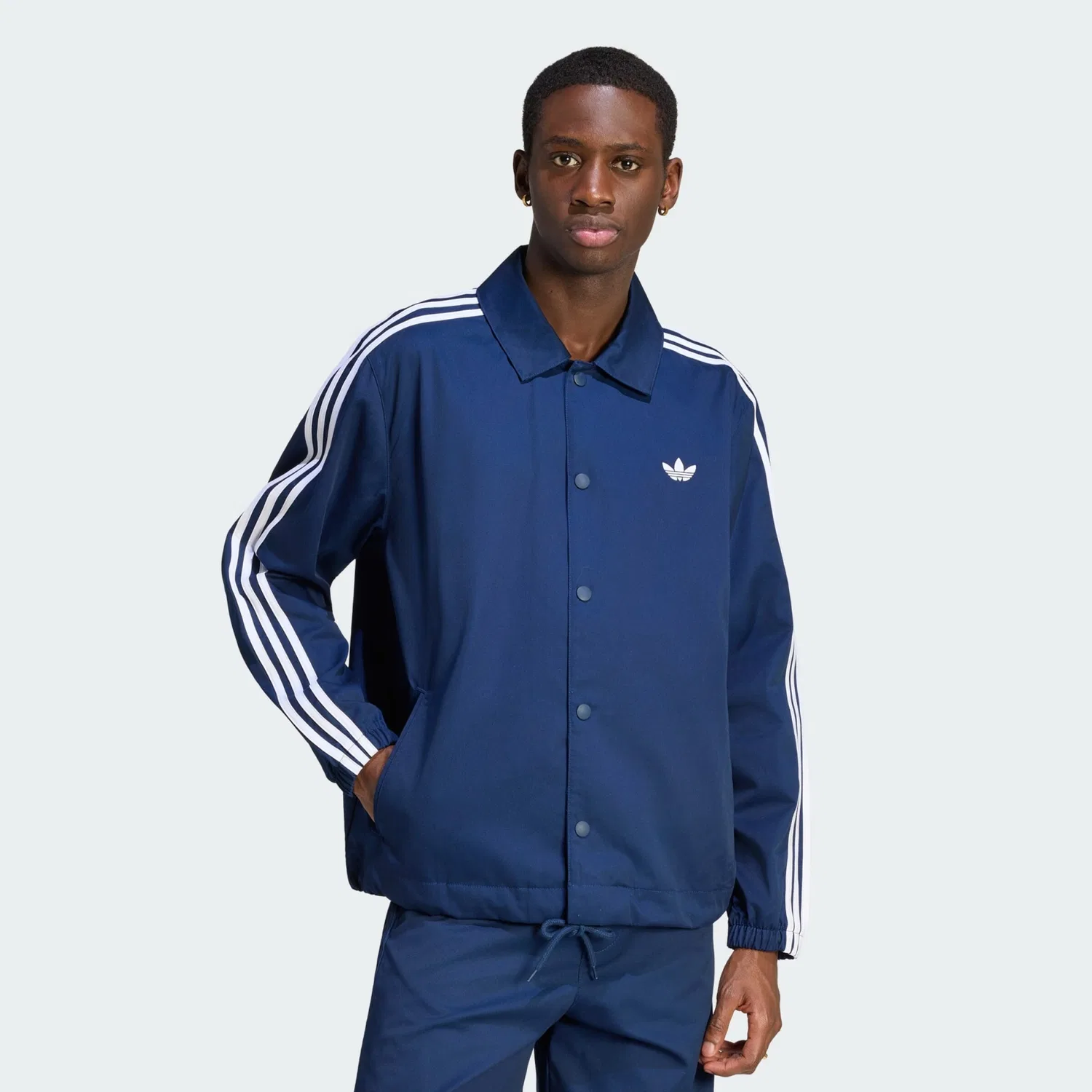 Куртка Adidas Originals Between-Season синего цвета — фото 2