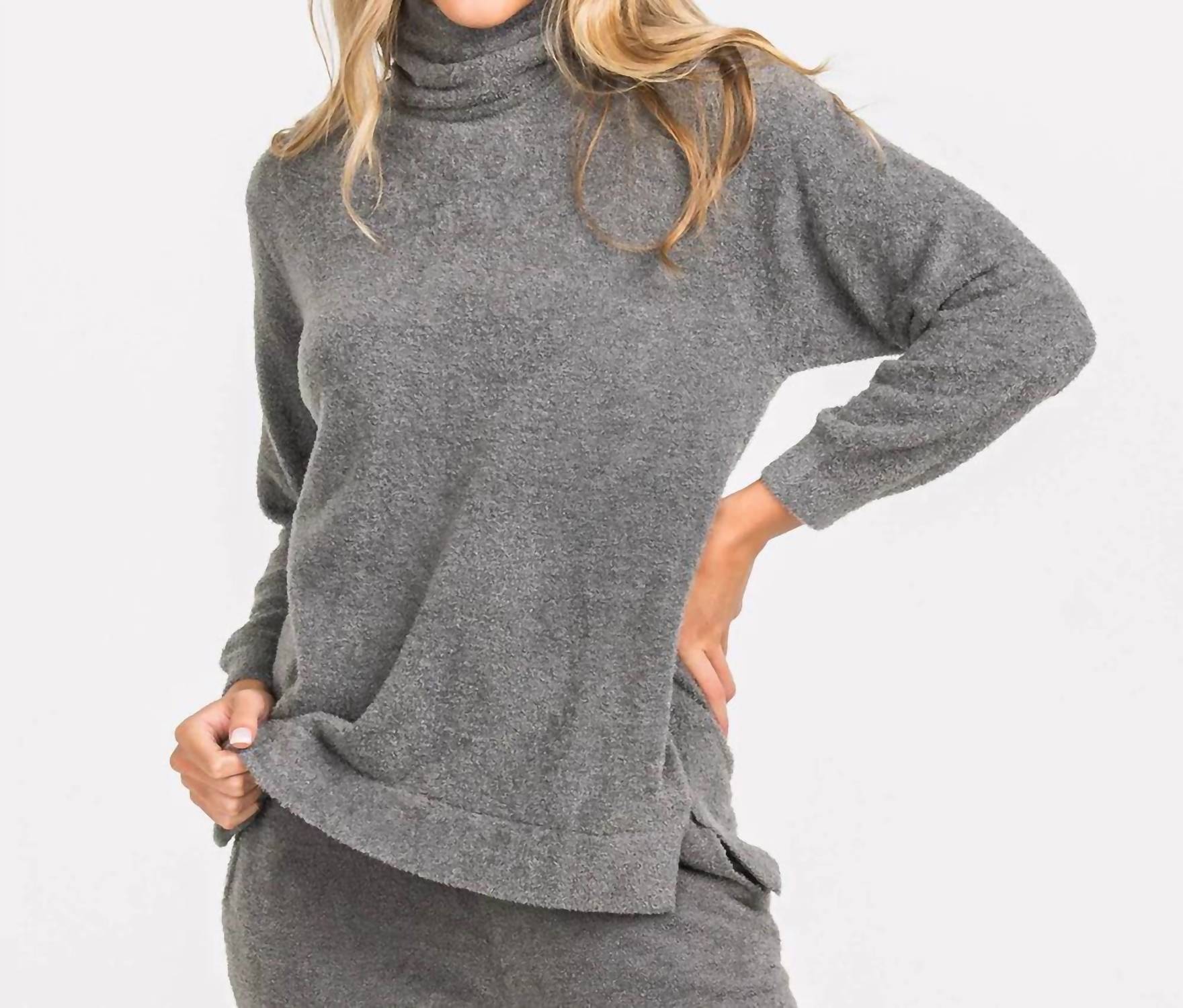 

Водолазка Dreamluxe в цвете Iron Southern Shirt Company