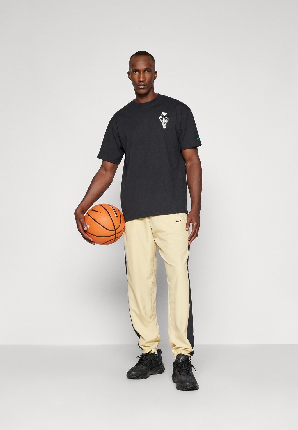 

Спортивные штаны DRI-FIT ICON PANT Nike, золото