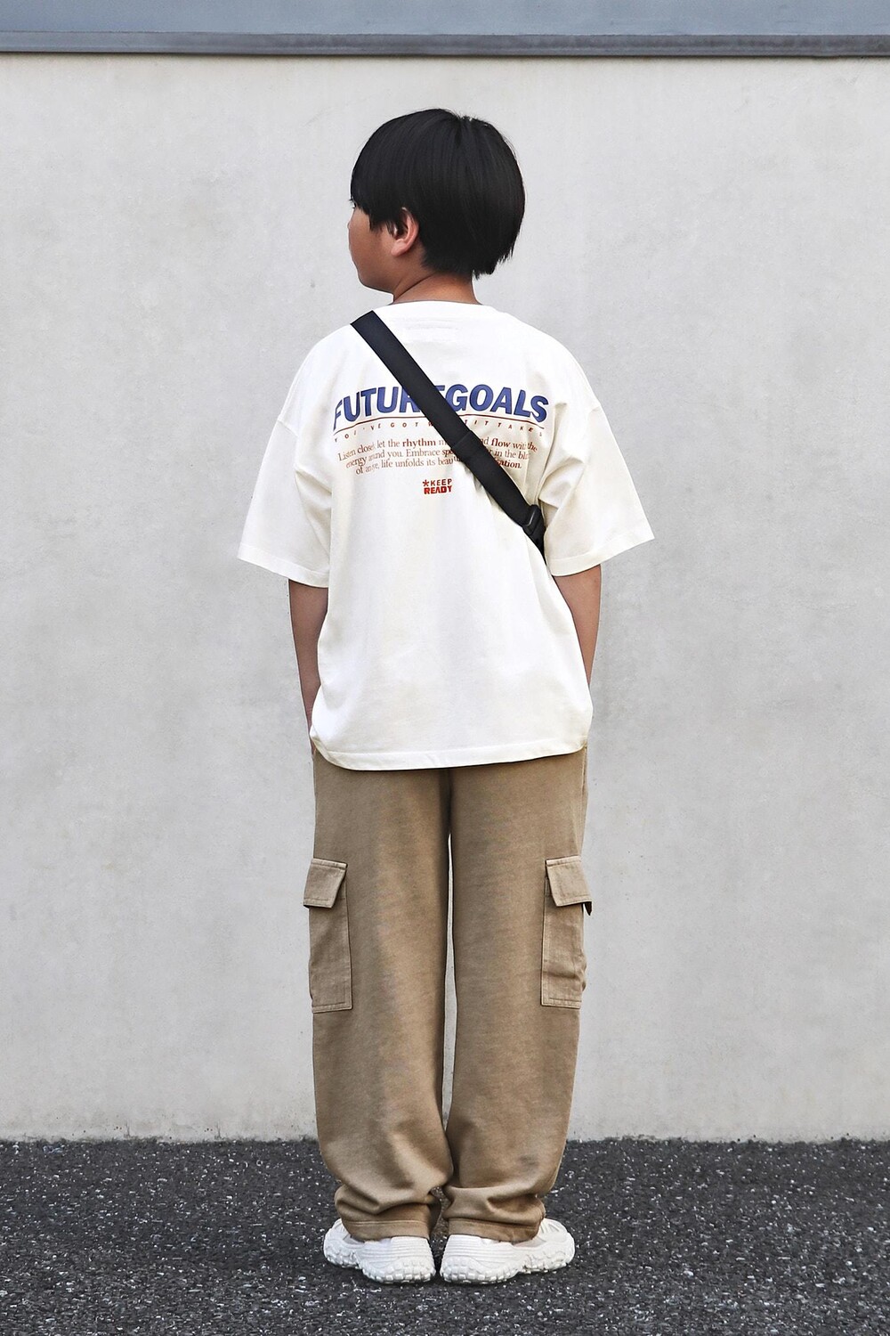 

Футболка с лозунгом ZARA, устрично-белый