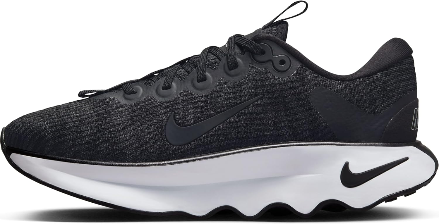 

Мужские кроссовки Nike Motiva, белый/черный