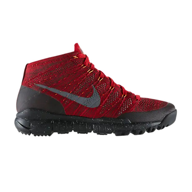 

Кроссовки Nike Flyknit Trainer Chukka SFB, красный