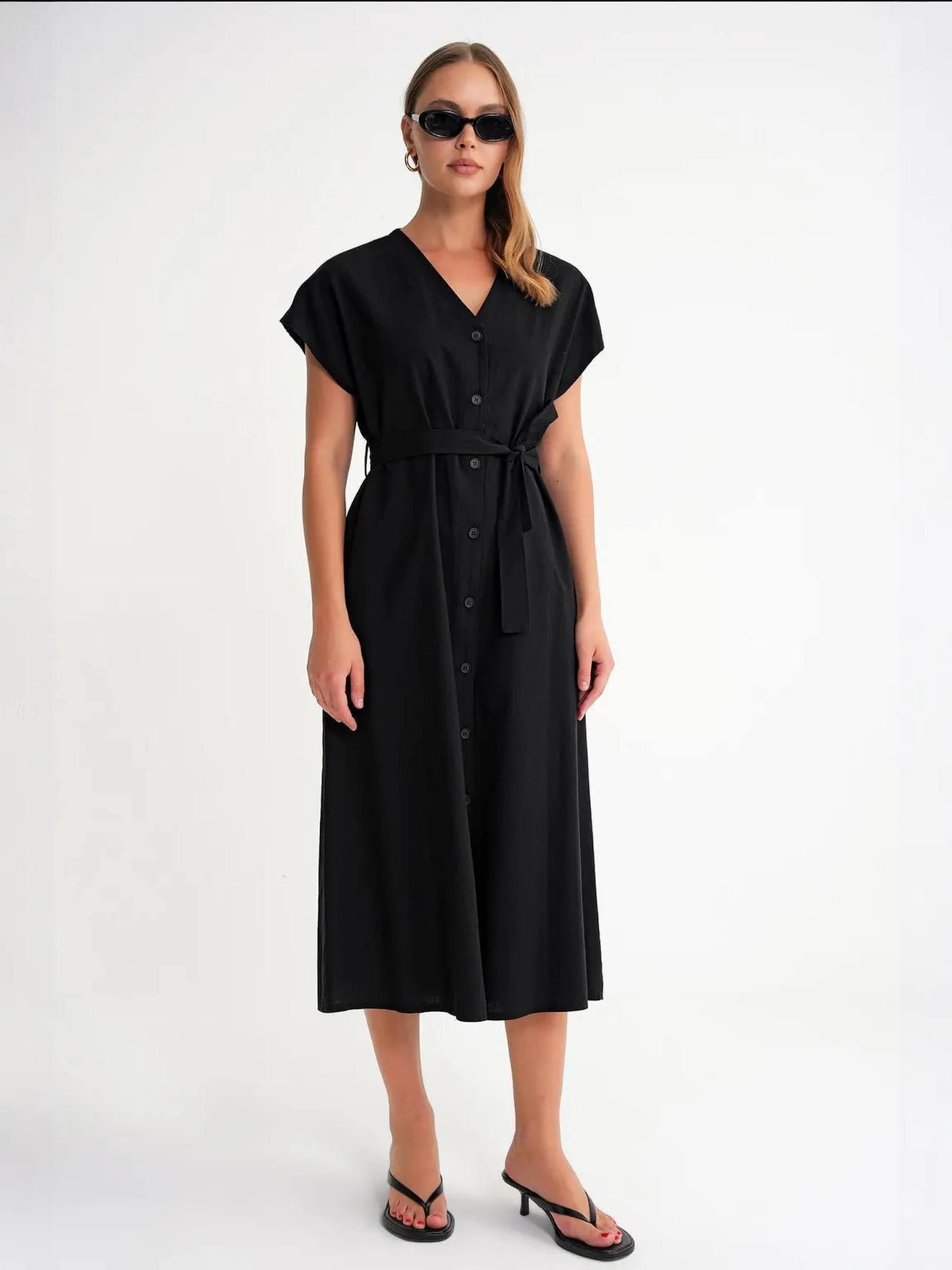 

MixRay Платье в черном цвете