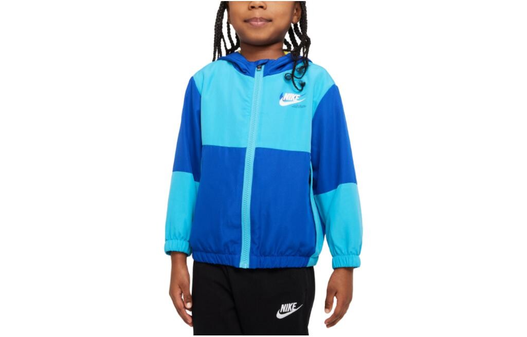 

Детская куртка Nike, цвет Game Royal