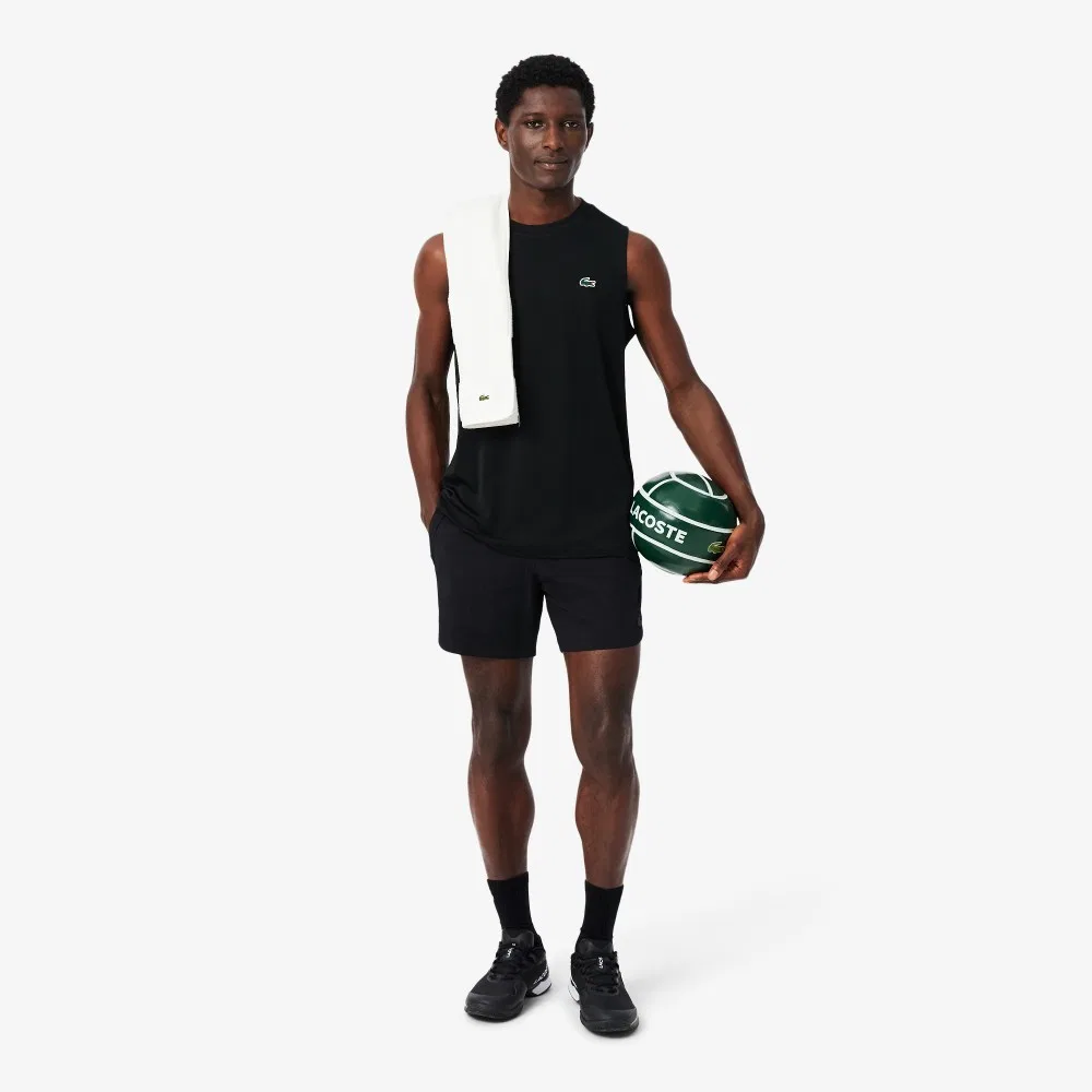 Мужские чёрные шорты Premium Essential Woven от Lacoste — фото 4