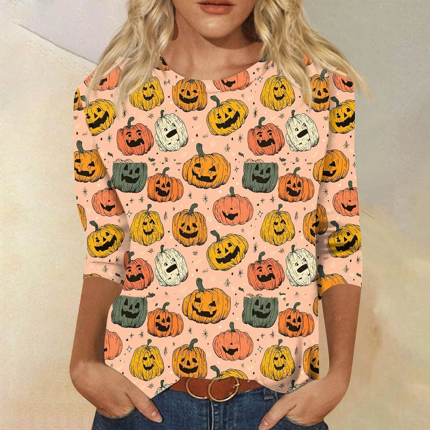 Футболка женская с принтом Halloween, 3/4 рукав, розовая — фото 2