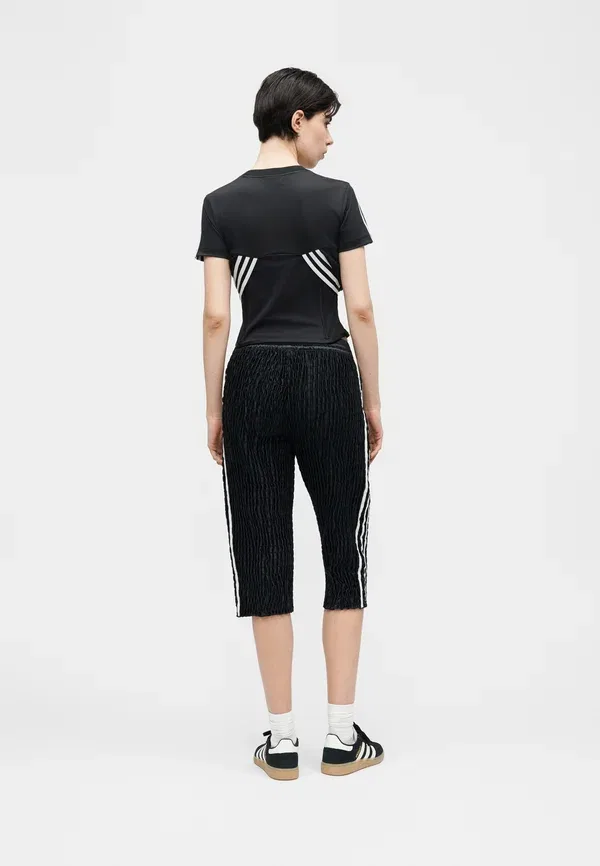 Штаны спортивные Adidas Originals Capri, черный — фото 4
