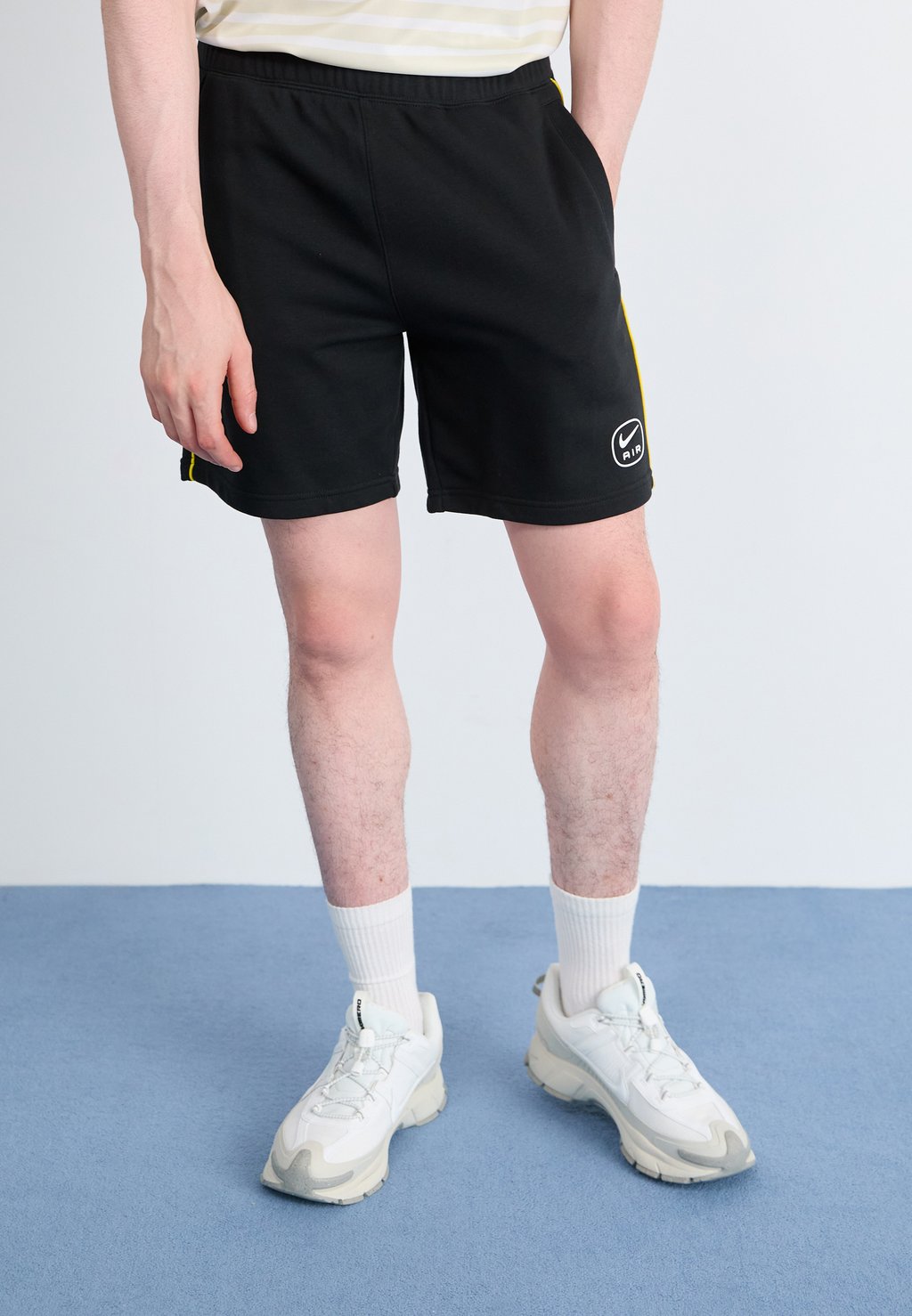 

Шорты Tracksuit bottoms Nike Sportswear, черный