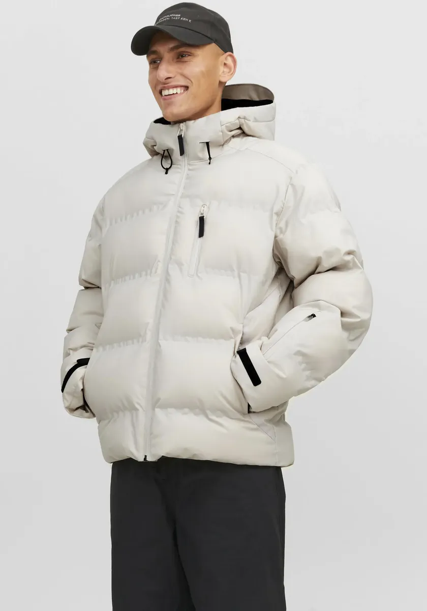 

Стеганая куртка Jack & Jones "JCOSWEEP PUFFER SN", с капюшоном, цвет Moonbeam