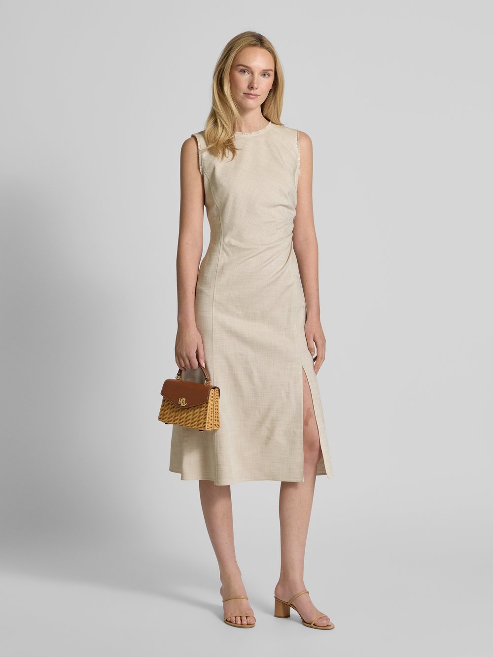 

Платье миди со сборками по бокам, модель «Диана» BOSS, бежевый