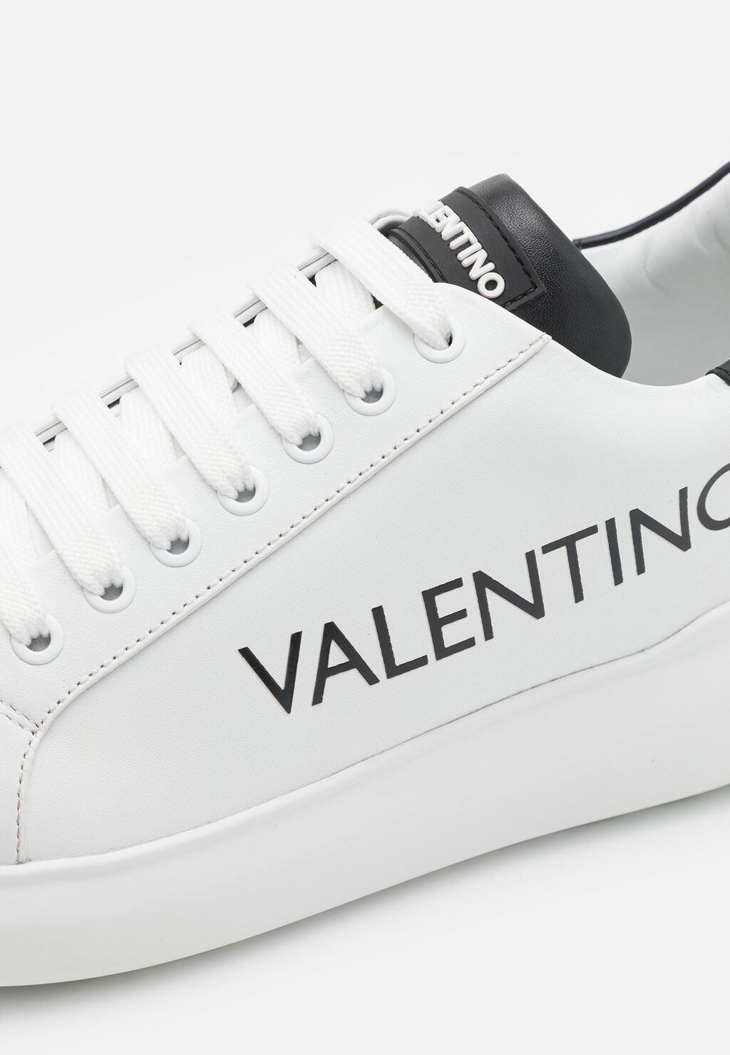 

Кроссовки BOUNCE Valentino, белый