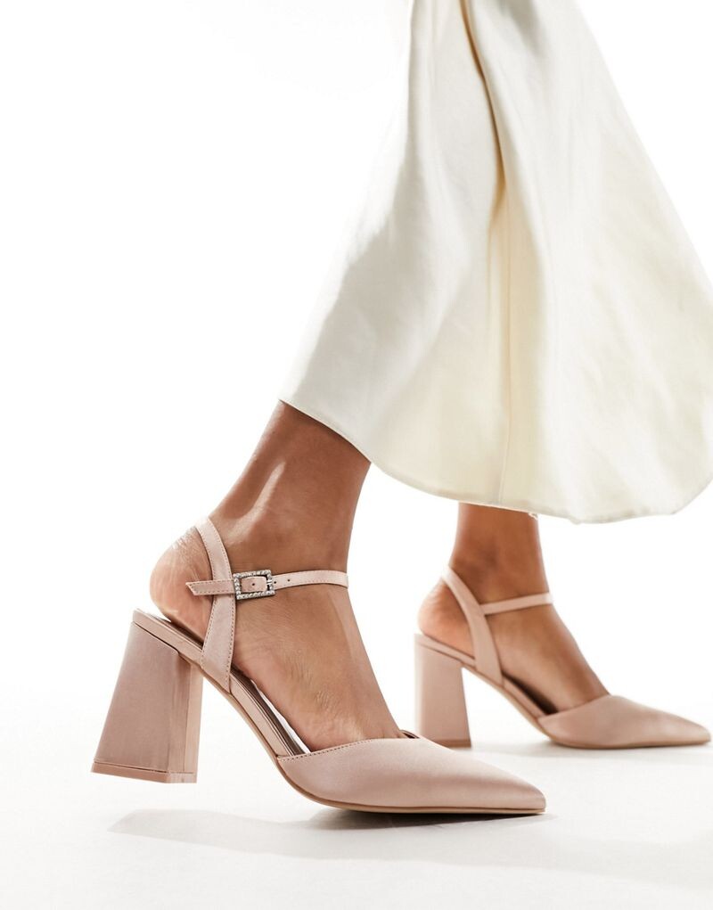 

Розовые атласные туфли на каблуке с декором Be Mine Bridal Frankie