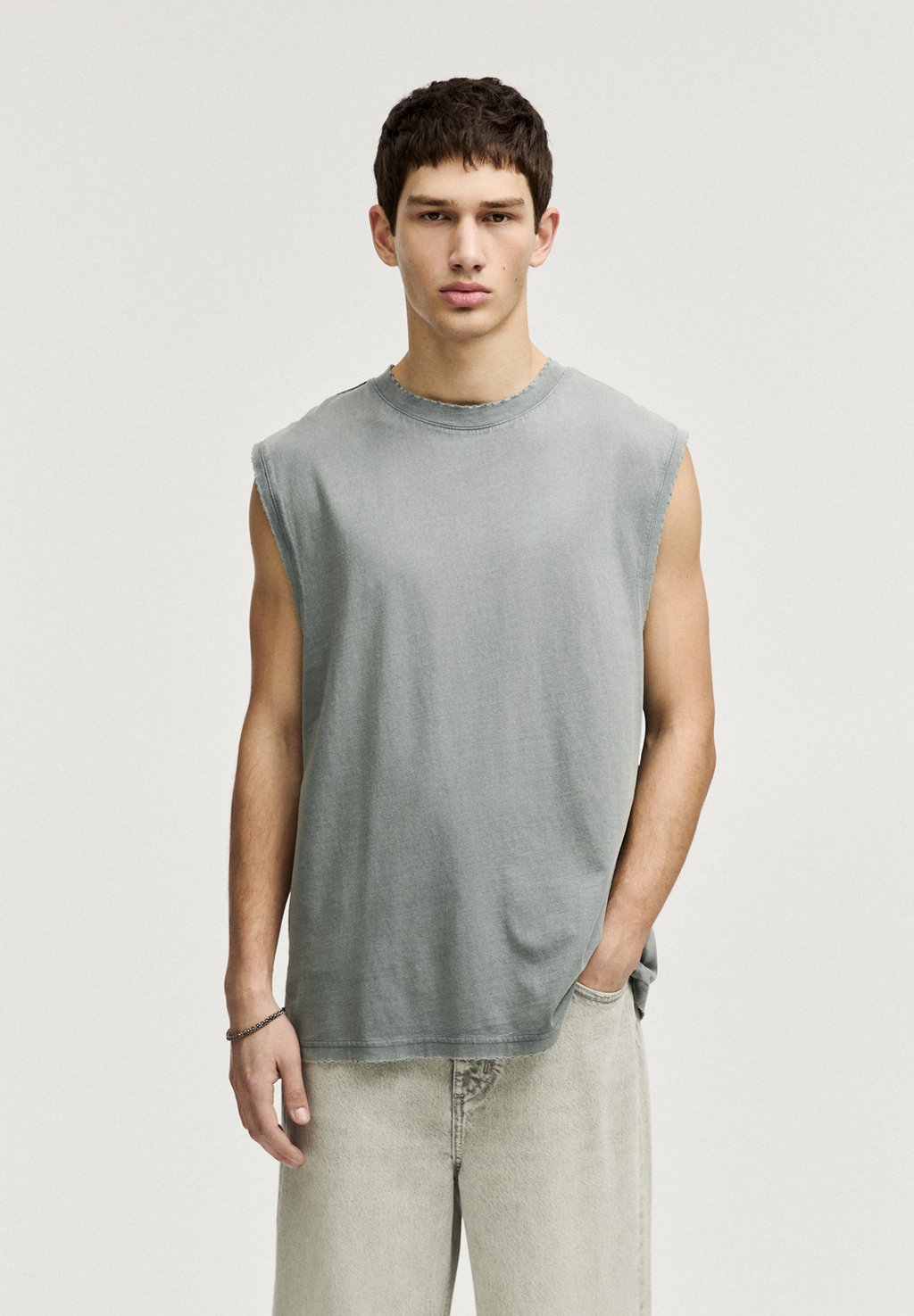 

Базовая футболка WASHED STRAPPY PULL&BEAR, зеленый