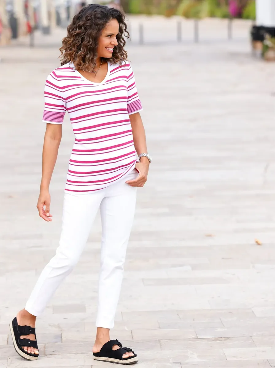 

Свитер с короткими рукавами Casual Looks "свитер с кольцами", фуксия