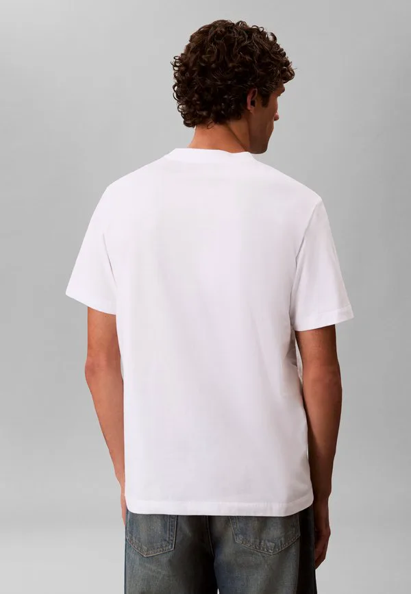 Оптовая продажа спортивной одежды, футболки с графическим принтом. Calvin Klein, Bright White — фото 3