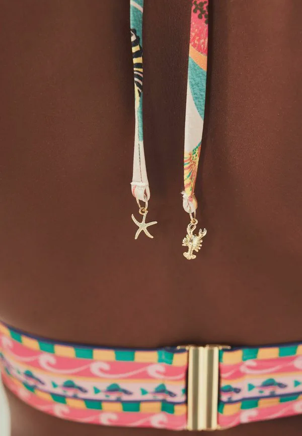 

Бикини-Топ стандартного кроя с декоративной каймой Next, Green Pink Conversational, Зеленый, Бикини-Топ стандартного кроя с декоративной каймой Next, Green Pink Conversational