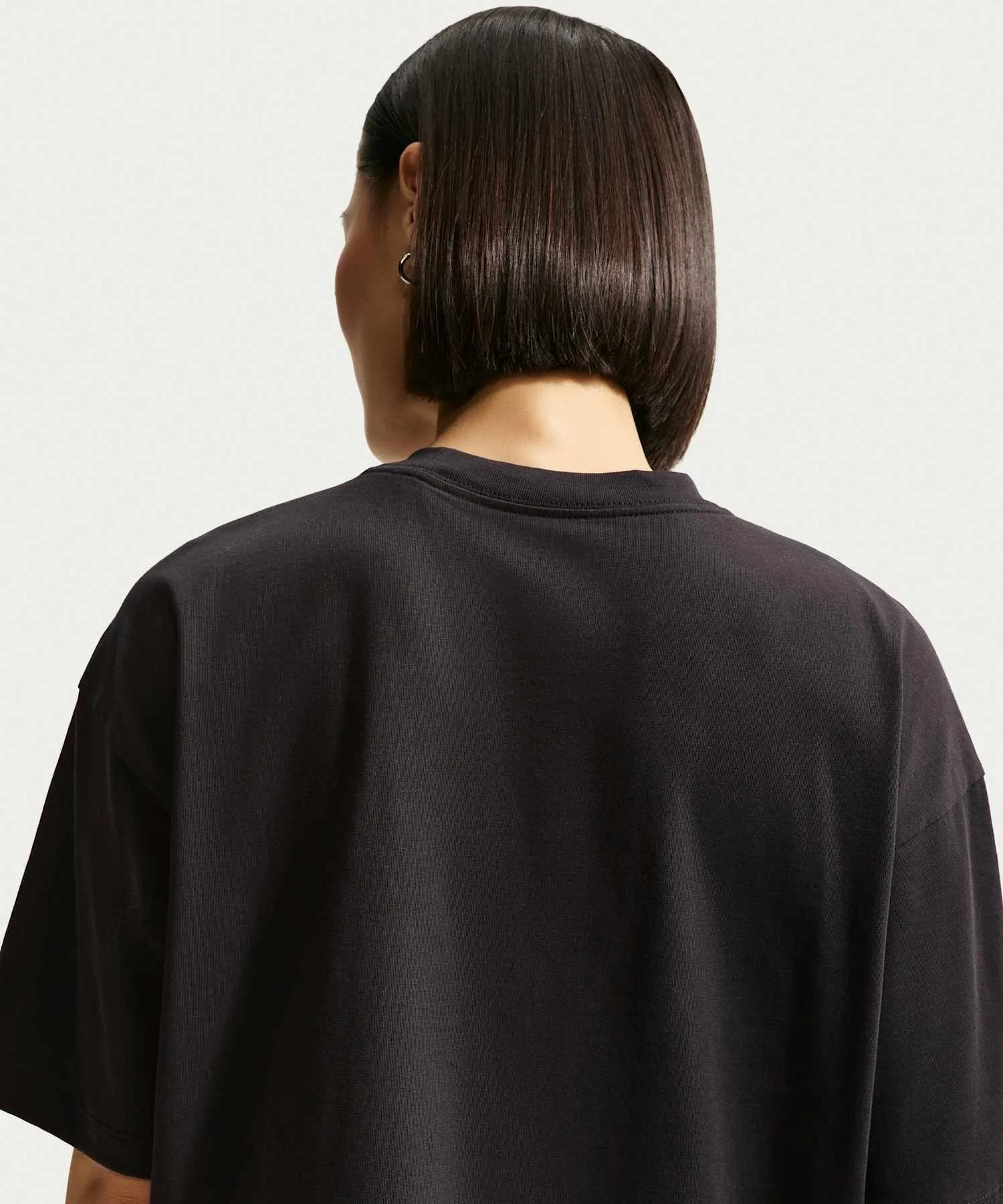 Женская футболка Nike Sportswear Classic oversized — фото 2