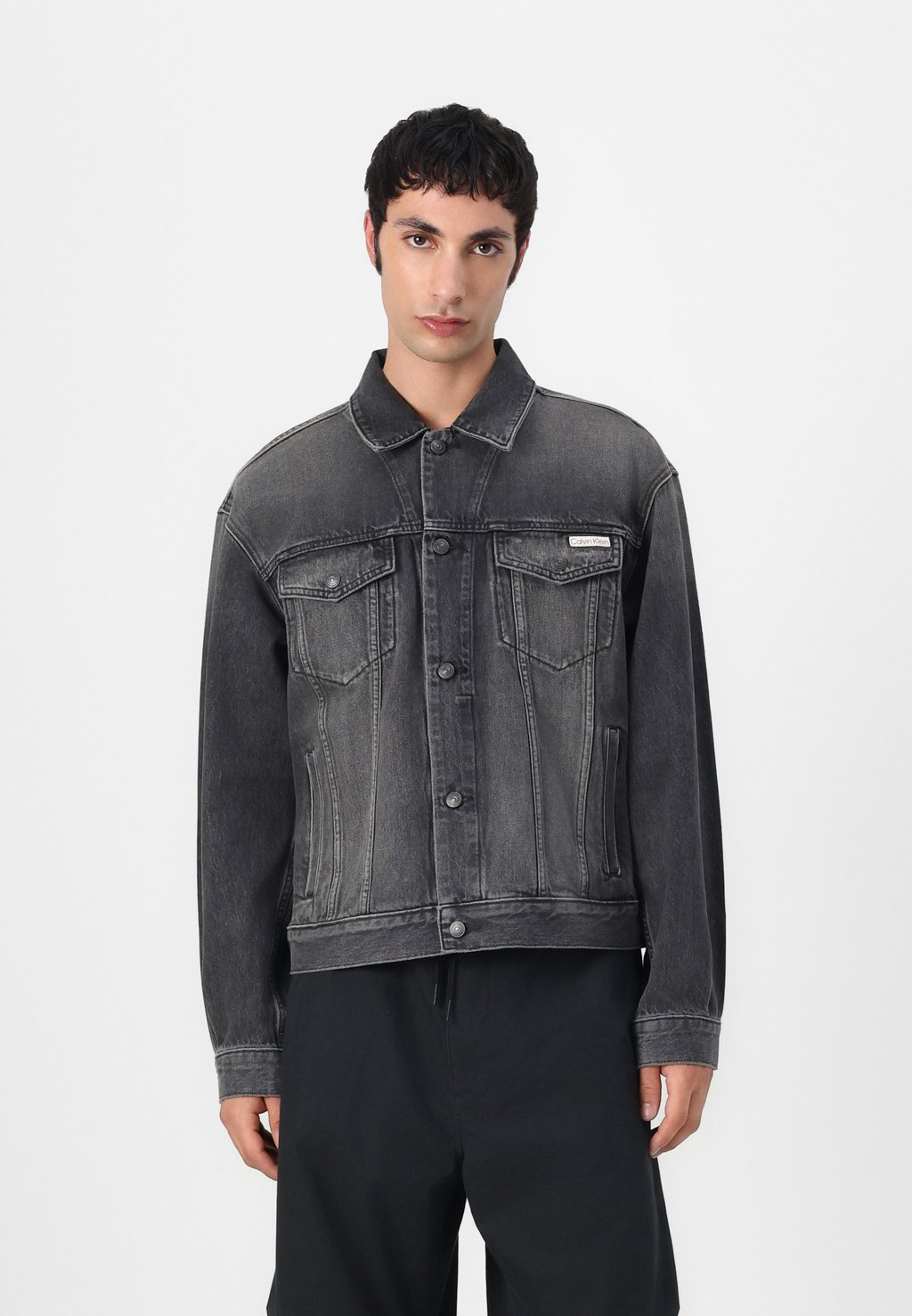 

Джинсовая куртка TRUCKER Calvin Klein Jeans, антрацит