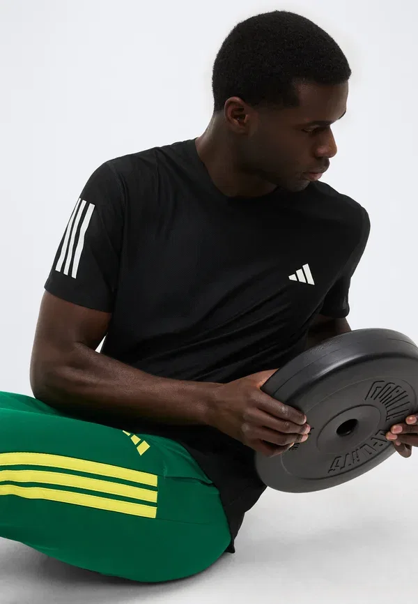 Спортивные штаны Adidas Sportswear House of tiro nations pack, ярко-зеленый/ярко-синий/ярко-желтый — фото 4
