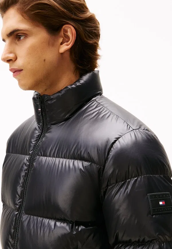 Пуховая куртка stand Tommy Hilfiger, Black — фото 4