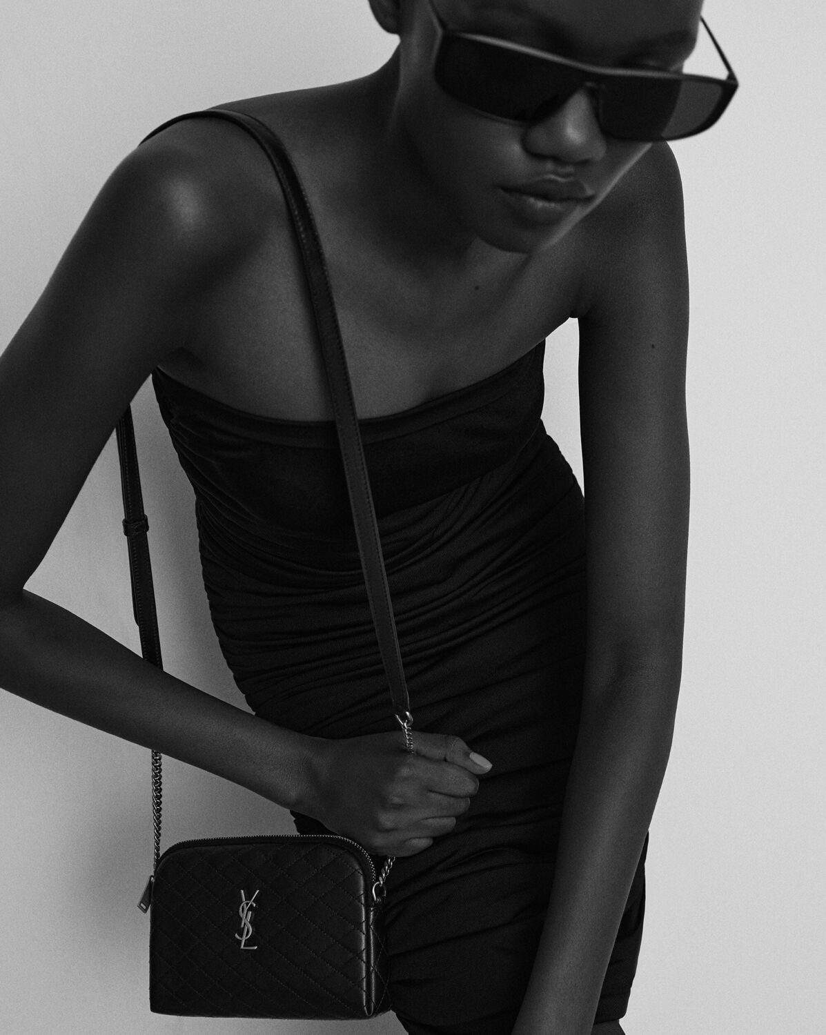Кошелек GABY на молнии из ягнячьей кожи Saint Laurent, белый — фото 2