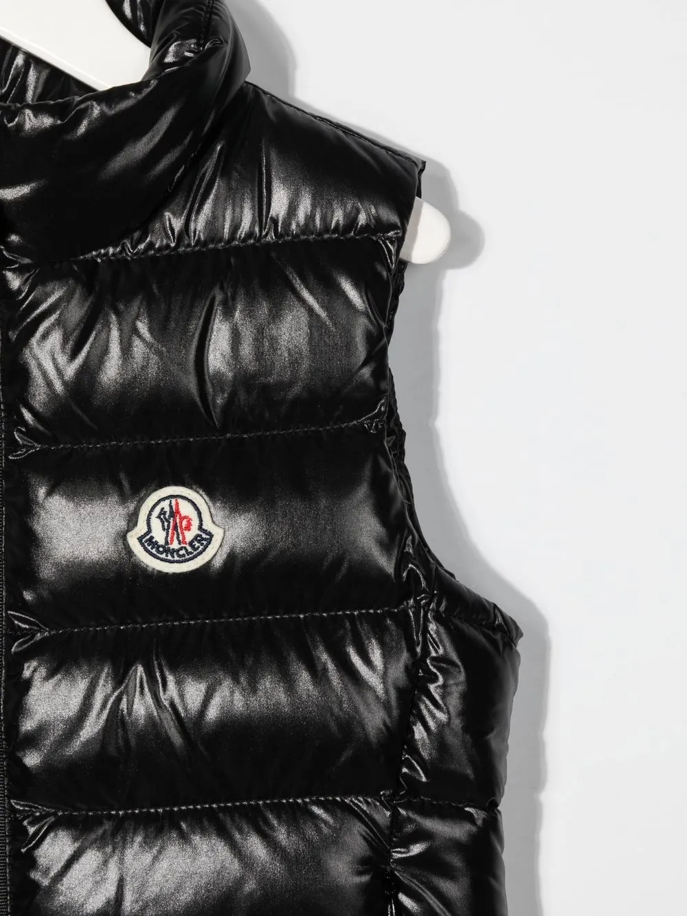 Дутый жилет с нашивкой-логотипом Moncler Enfant, черный — фото 3